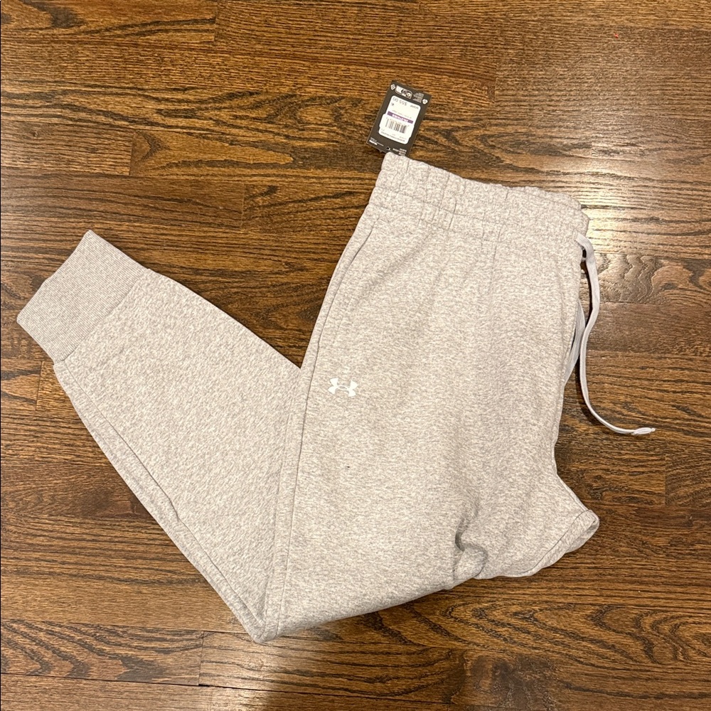 Under Armour woman’s plus 2xl  Gray Joggers new